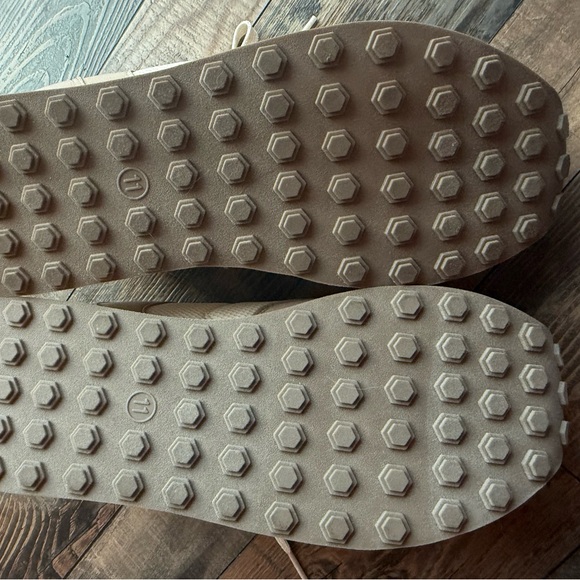 Target Off-White Knit & Mesh Sneakers - Picture 8 of 8